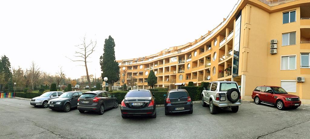 Varna Garden View Apartment Extérieur photo
